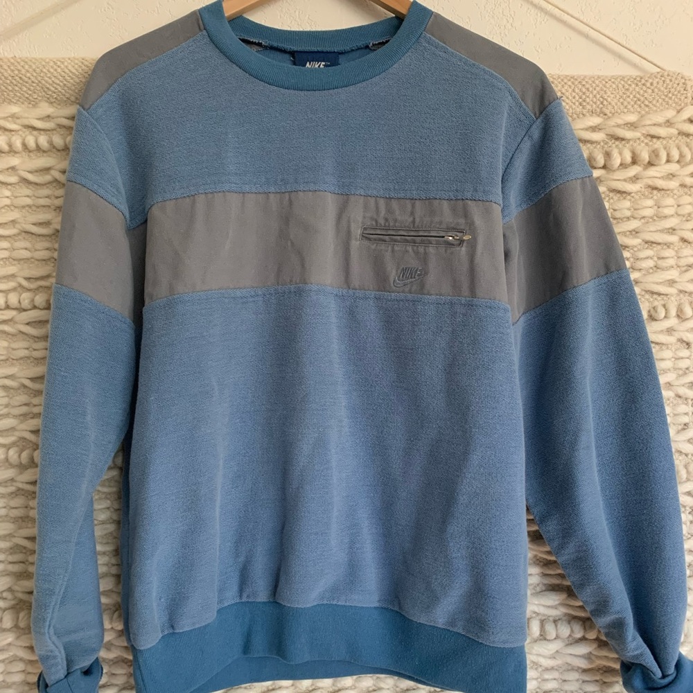 Vintage NIKE crew neck sweatershirt